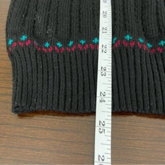 Vintage Rob Winter Men’s Acrylic Knit Snowflake Sweater. Size XL. - Picture 12 of 15